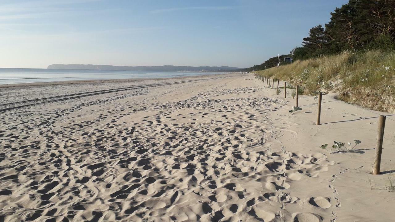 Ankerplatz Am Suedstrand, Fewo Mit 2 Schlafzimmer Und Eigenen Strandkorb Binz Ngoại thất bức ảnh